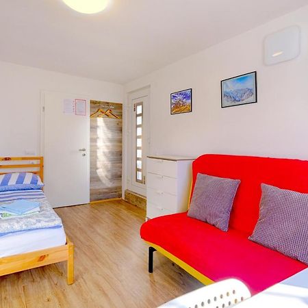 New Studio With Aircon & Free Parking Ljubljana Exterior photo